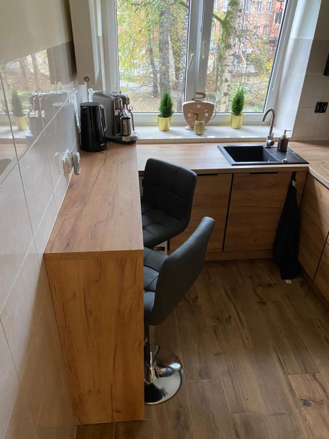 Apartament.Wolnosc Apartman Varsó Kültér fotó